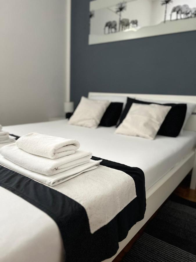 Apartments Loncar-Near Zrce Beach نوفاليا المظهر الخارجي الصورة